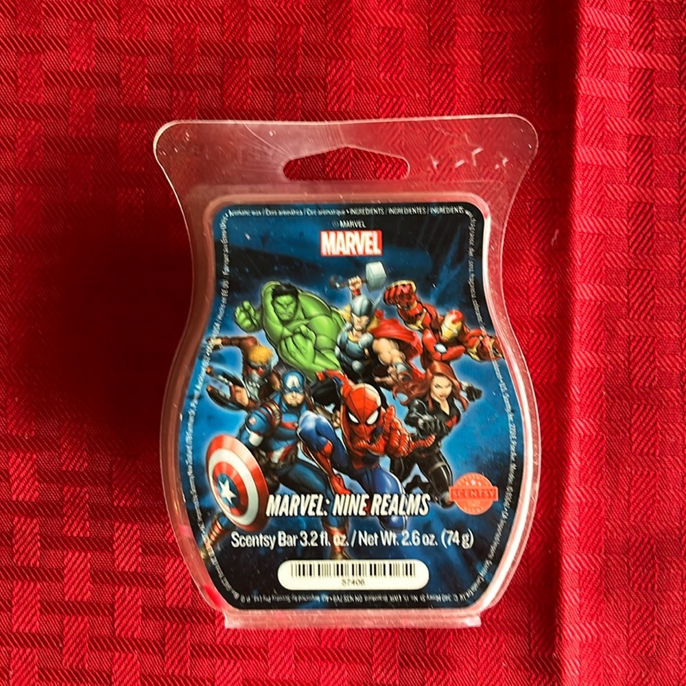 Scentsy Marvel Nine Realms wax bar